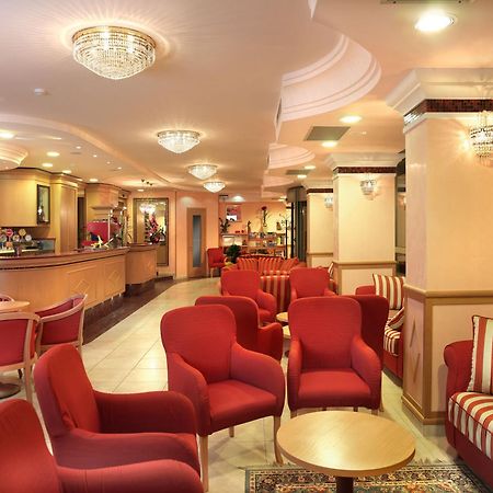 Hotel Mondial Bellaria-Igea Marina Eksteriør billede