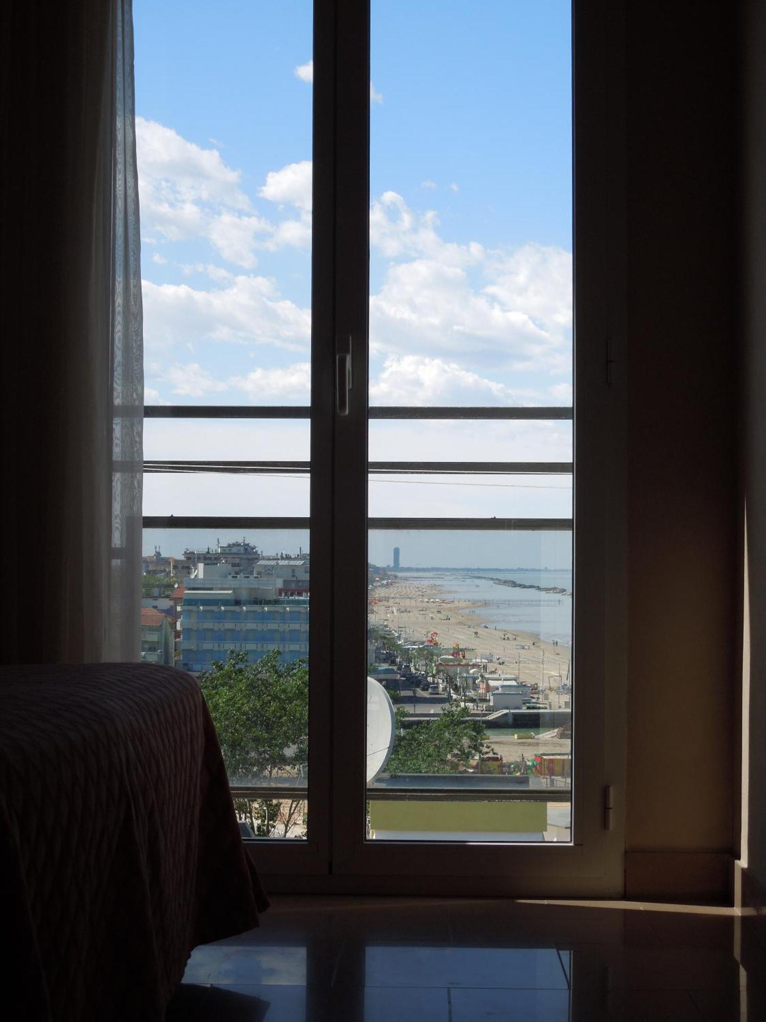 Hotel Mondial Bellaria-Igea Marina Eksteriør billede