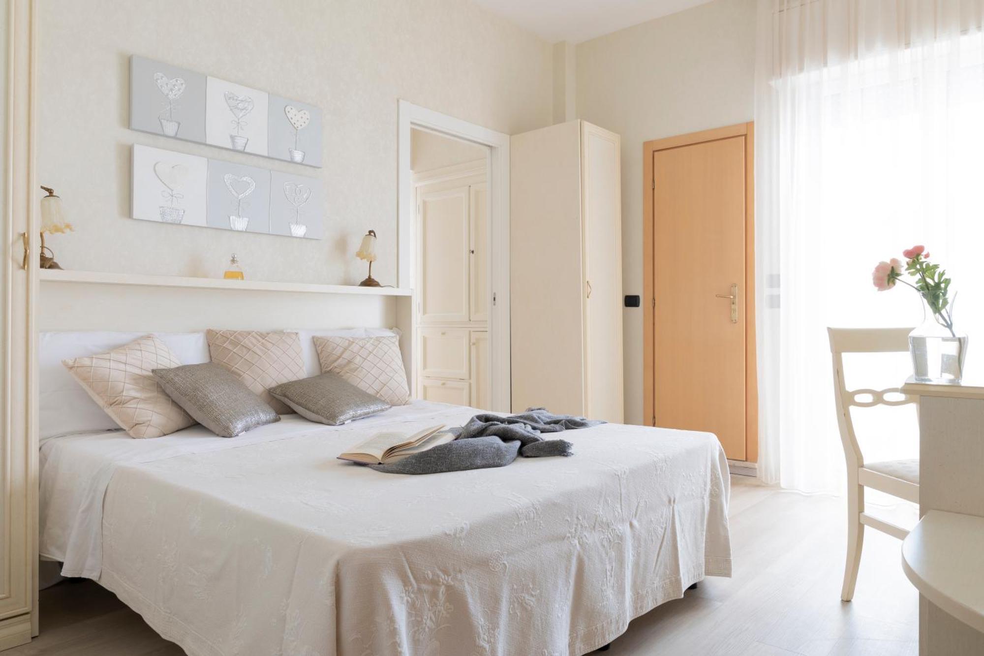 Hotel Mondial Bellaria-Igea Marina Eksteriør billede