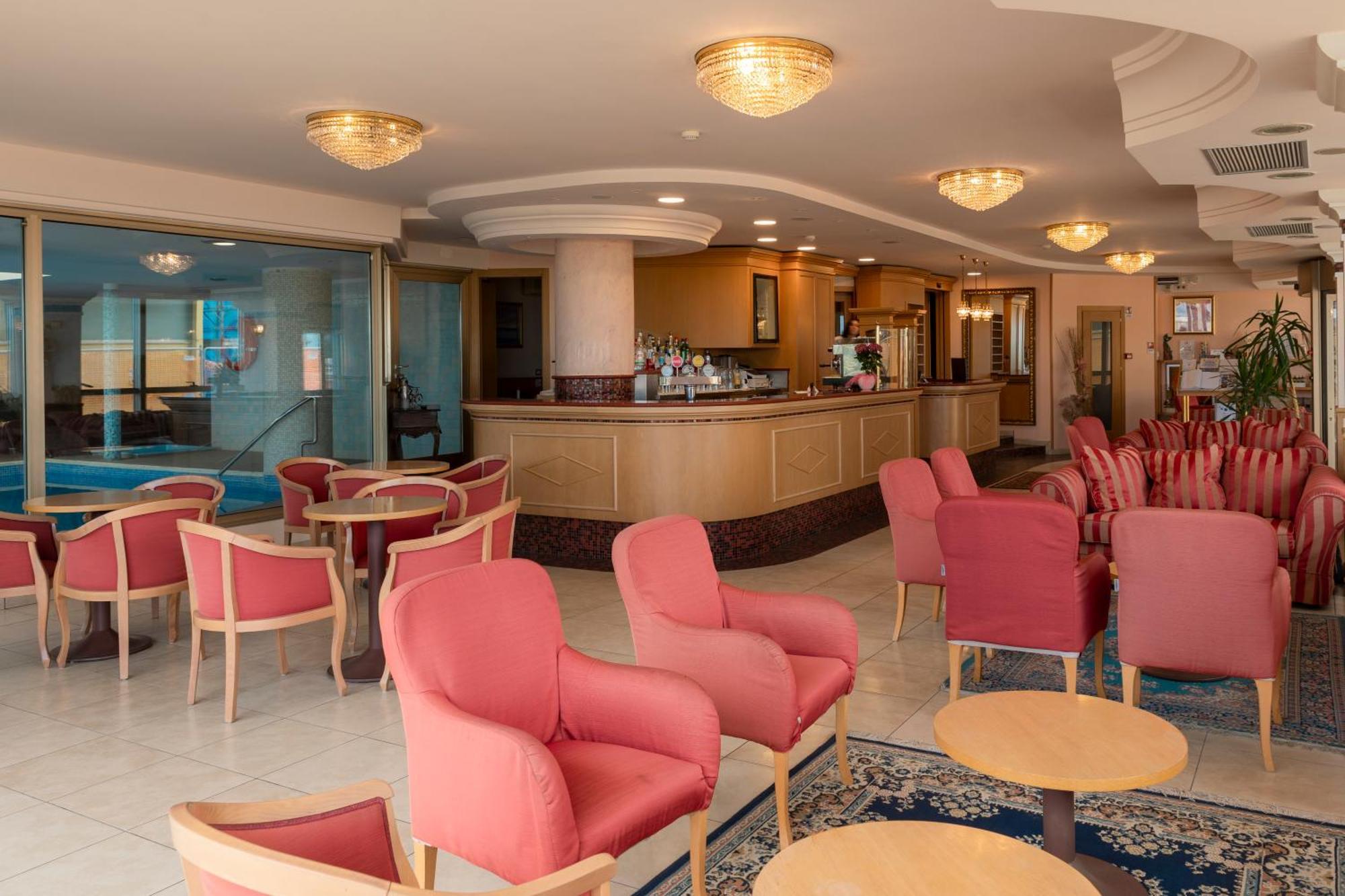 Hotel Mondial Bellaria-Igea Marina Eksteriør billede