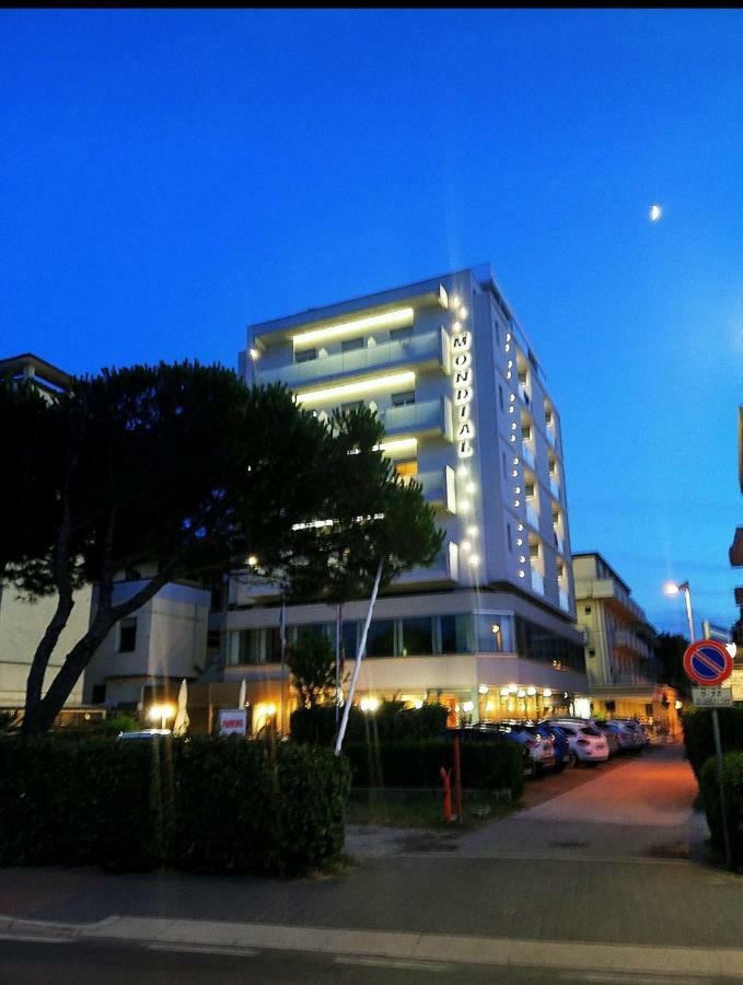 Hotel Mondial Bellaria-Igea Marina Eksteriør billede